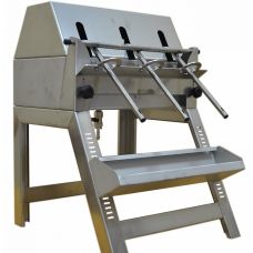 Купить Разливочная машина на 3 насадки в Ангарске